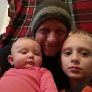 Meet your Posher, Carl